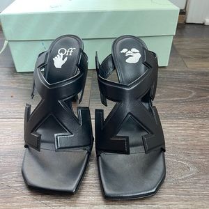 Off White Arrow high Heel woman’s Shoes